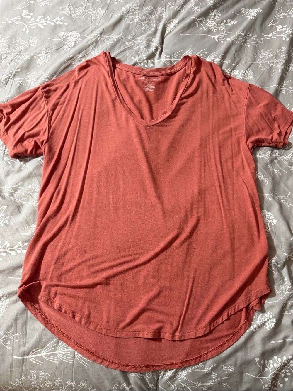 American Age Short Sleeve V-Neck Tee - Coral Rose